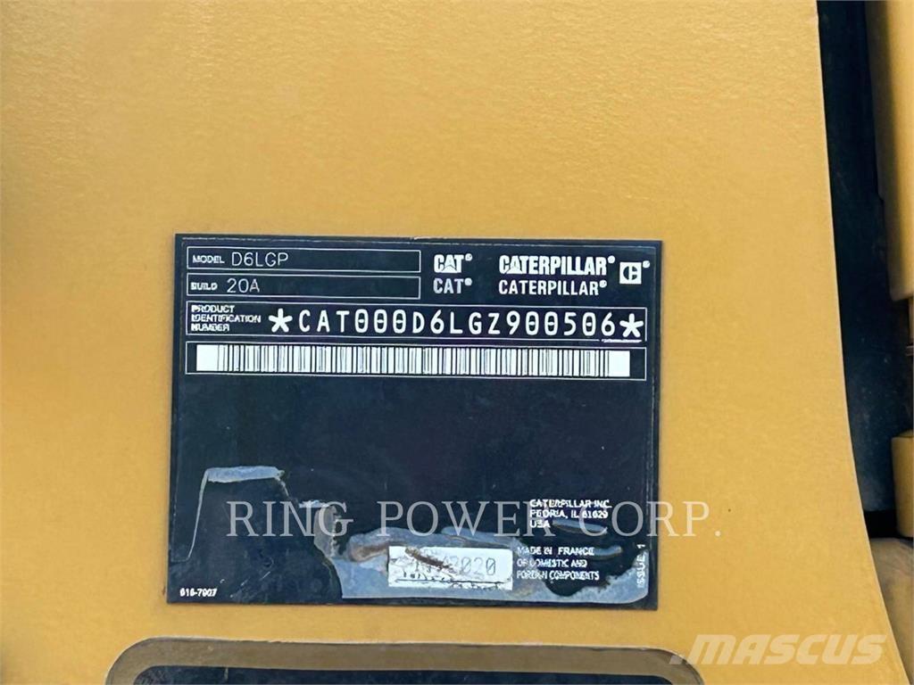 CAT D6LGP Гусеничні бульдозери