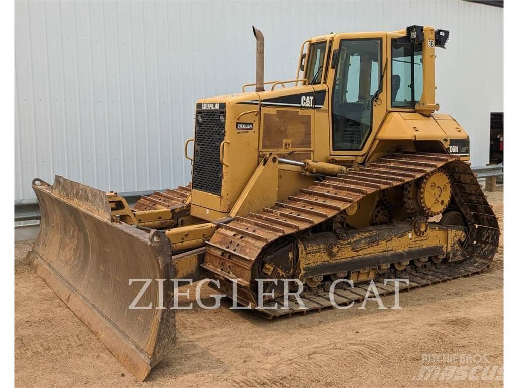 CAT D6N Гусеничні бульдозери