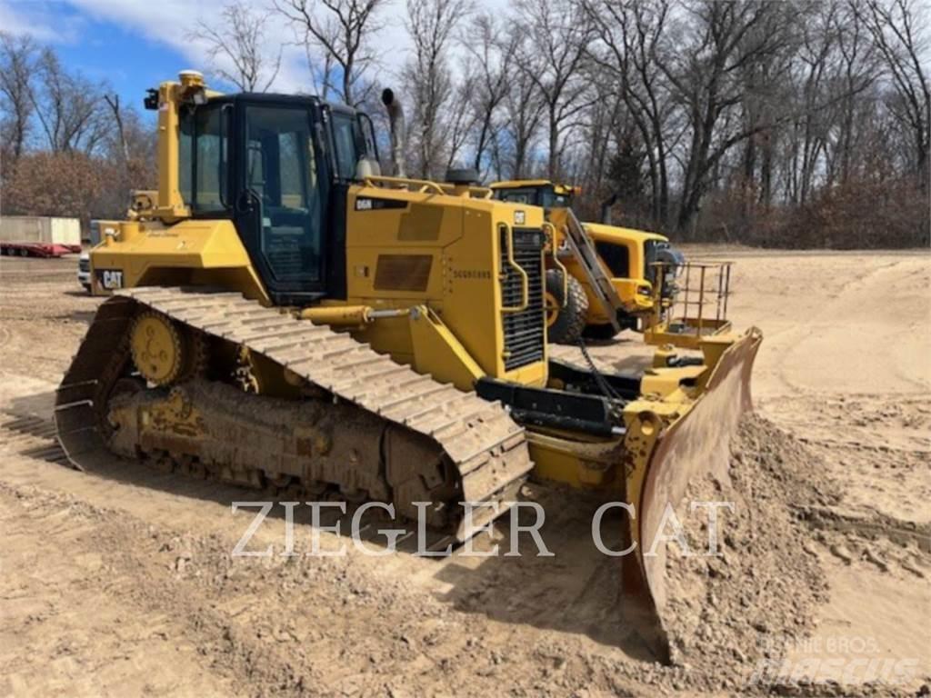 CAT D6N Гусеничні бульдозери