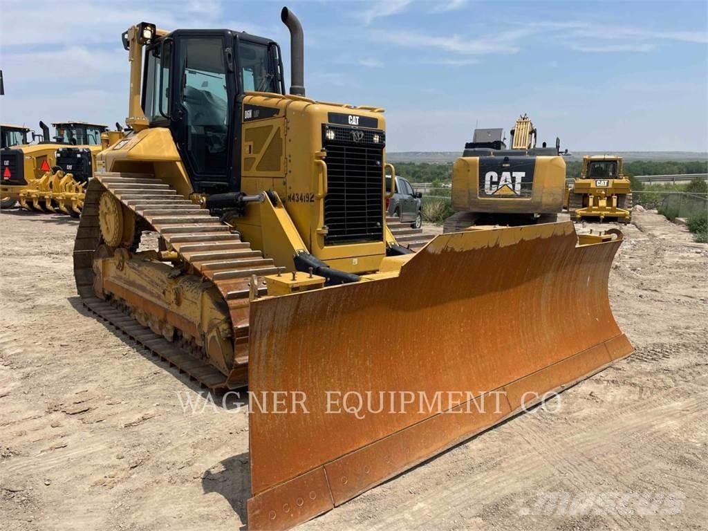 CAT D6N LGP Гусеничні бульдозери