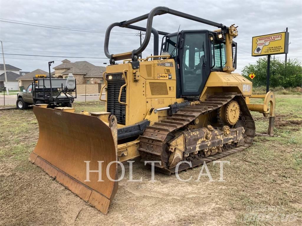 CAT D6N XL Гусеничні бульдозери