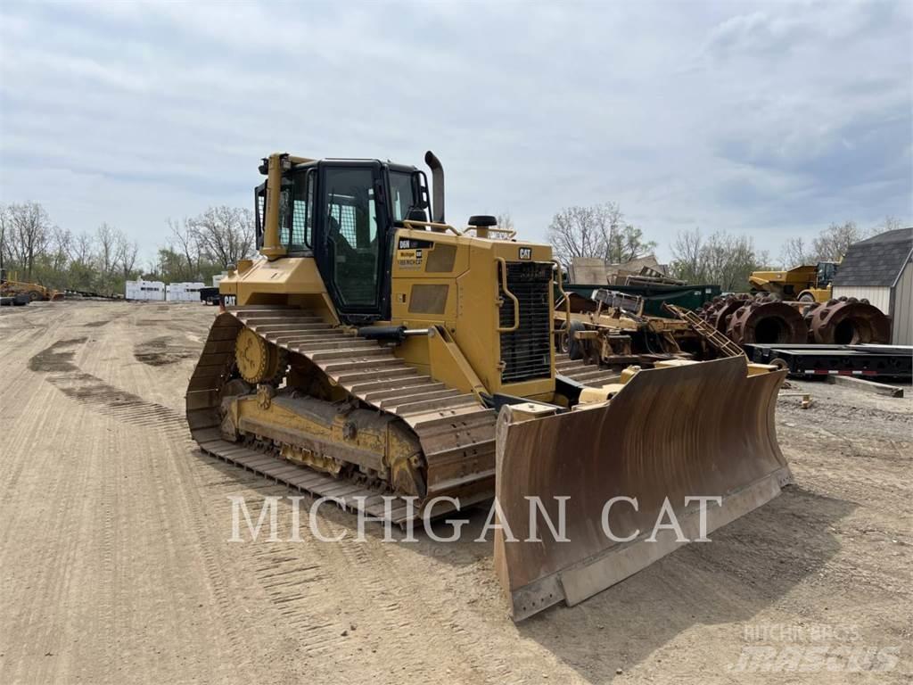 CAT D6NLGP Гусеничні бульдозери