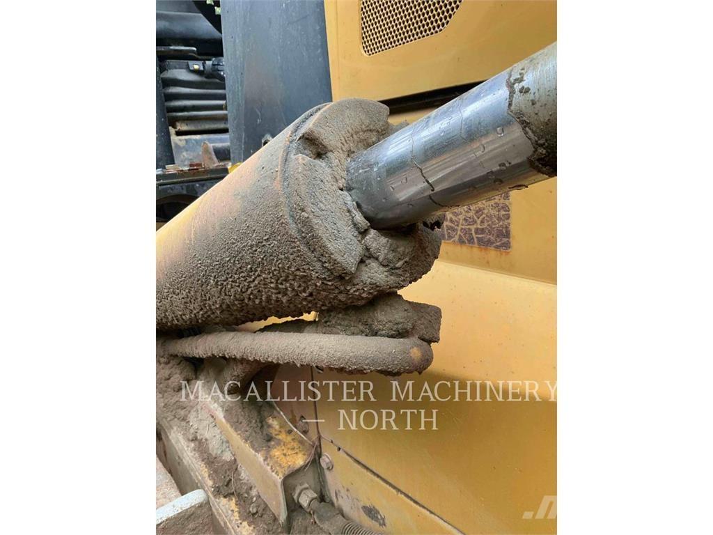 CAT D6NLGP Гусеничні бульдозери