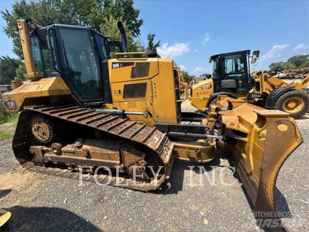 CAT D6NXL Гусеничні бульдозери