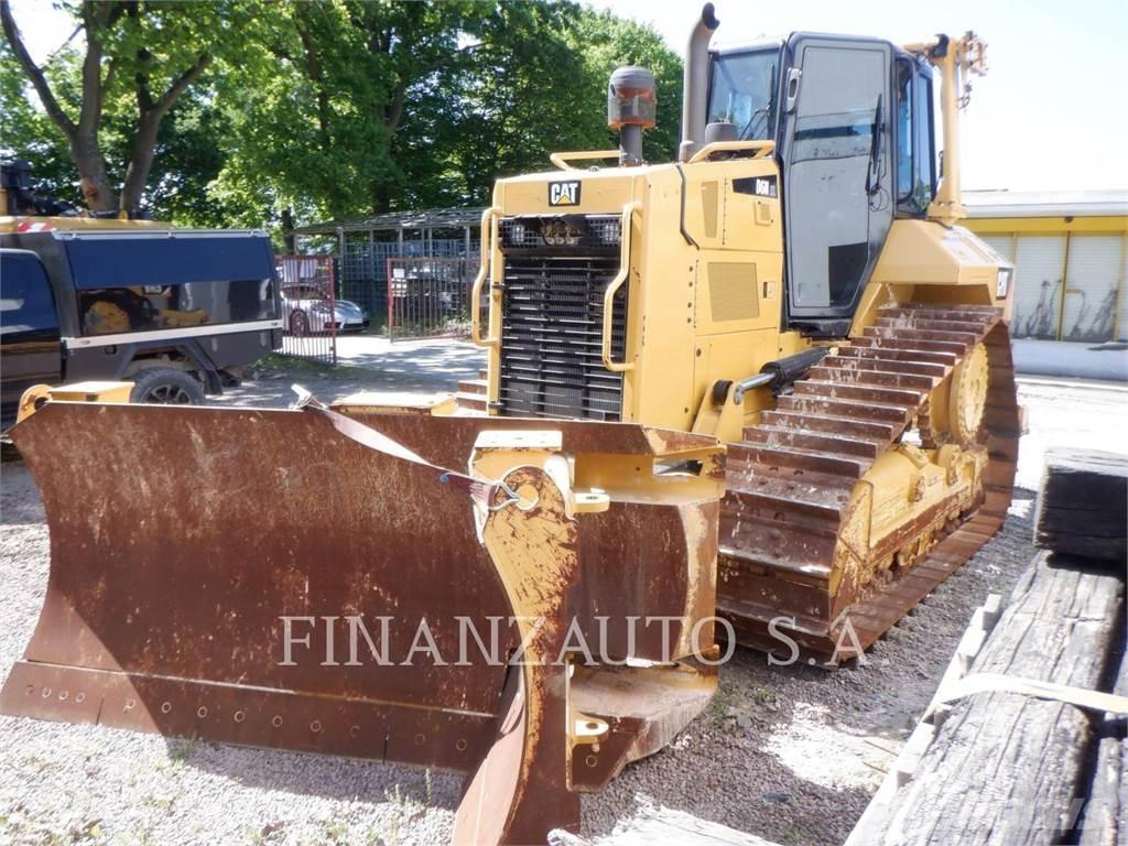CAT D6NXL Гусеничні бульдозери
