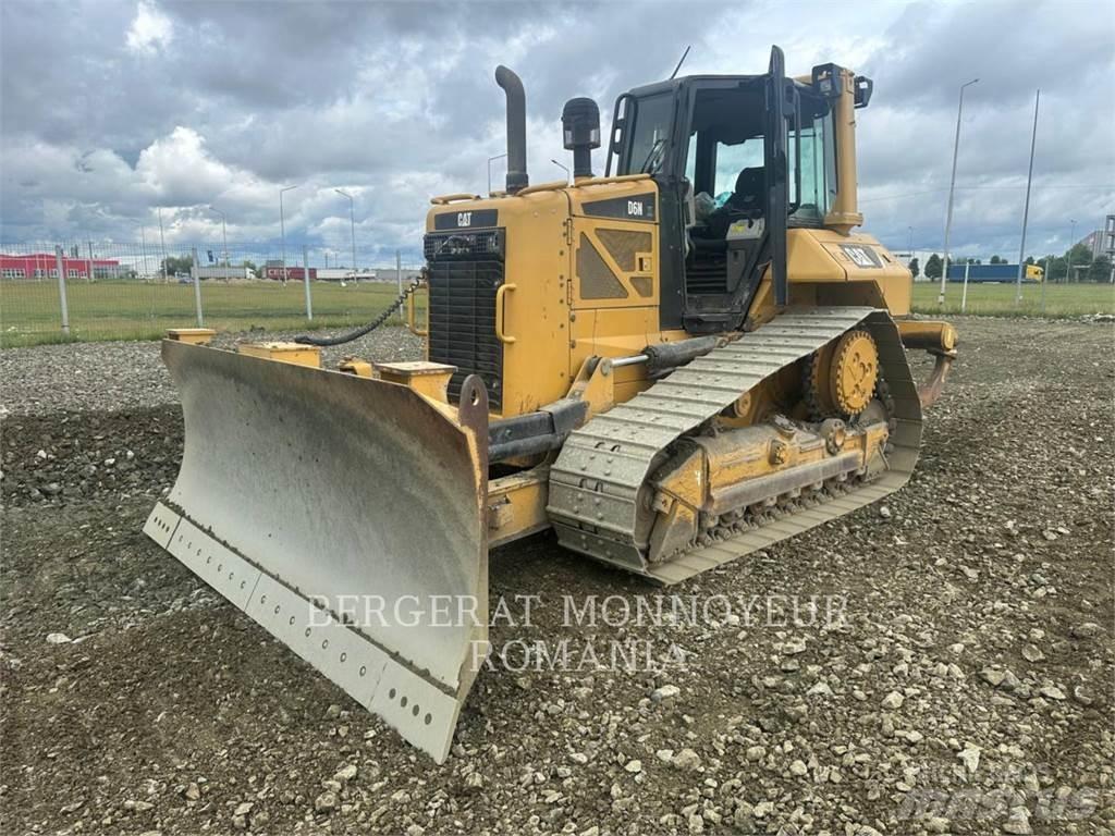 CAT D6NXL Гусеничні бульдозери