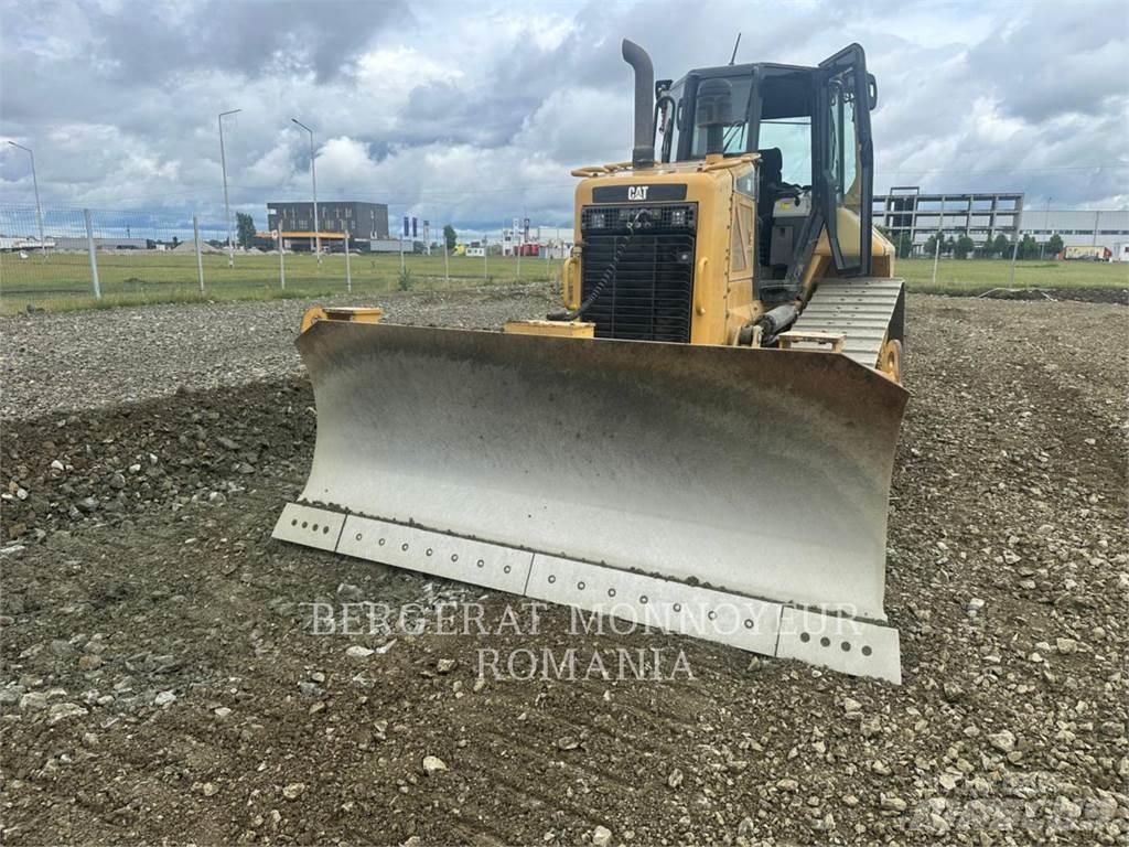 CAT D6NXL Гусеничні бульдозери