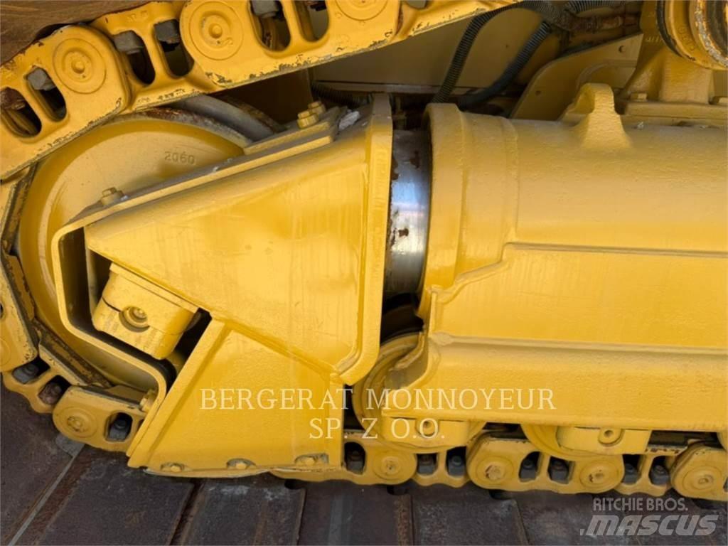 CAT D6NXL Гусеничні бульдозери