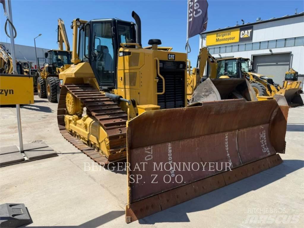 CAT D6NXL Гусеничні бульдозери