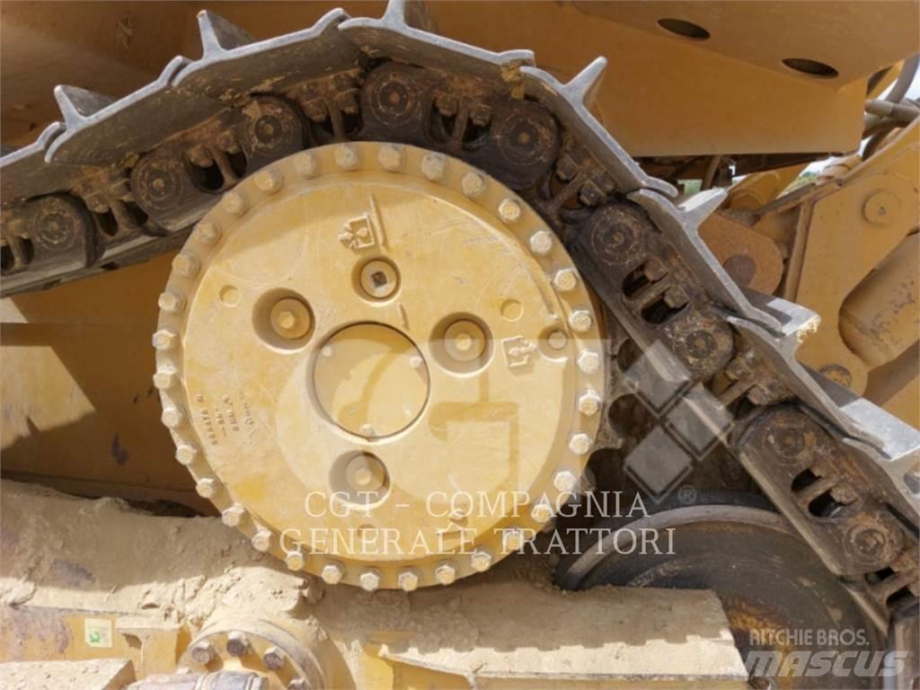 CAT D6R Гусеничні бульдозери