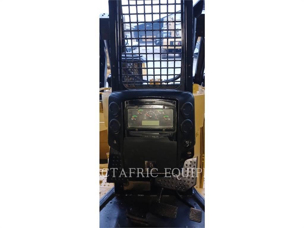 CAT D6R2 Гусеничні бульдозери