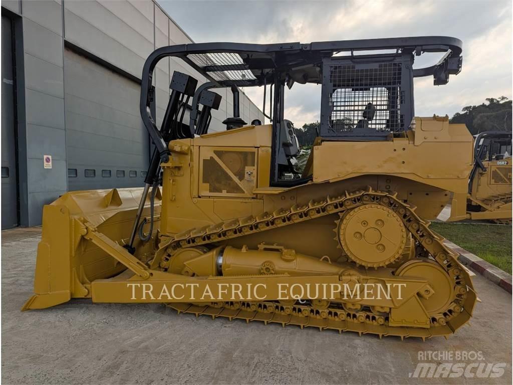 CAT D6R2 Гусеничні бульдозери