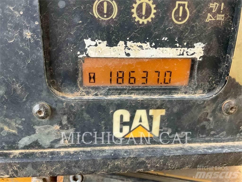 CAT D6RL Гусеничні бульдозери