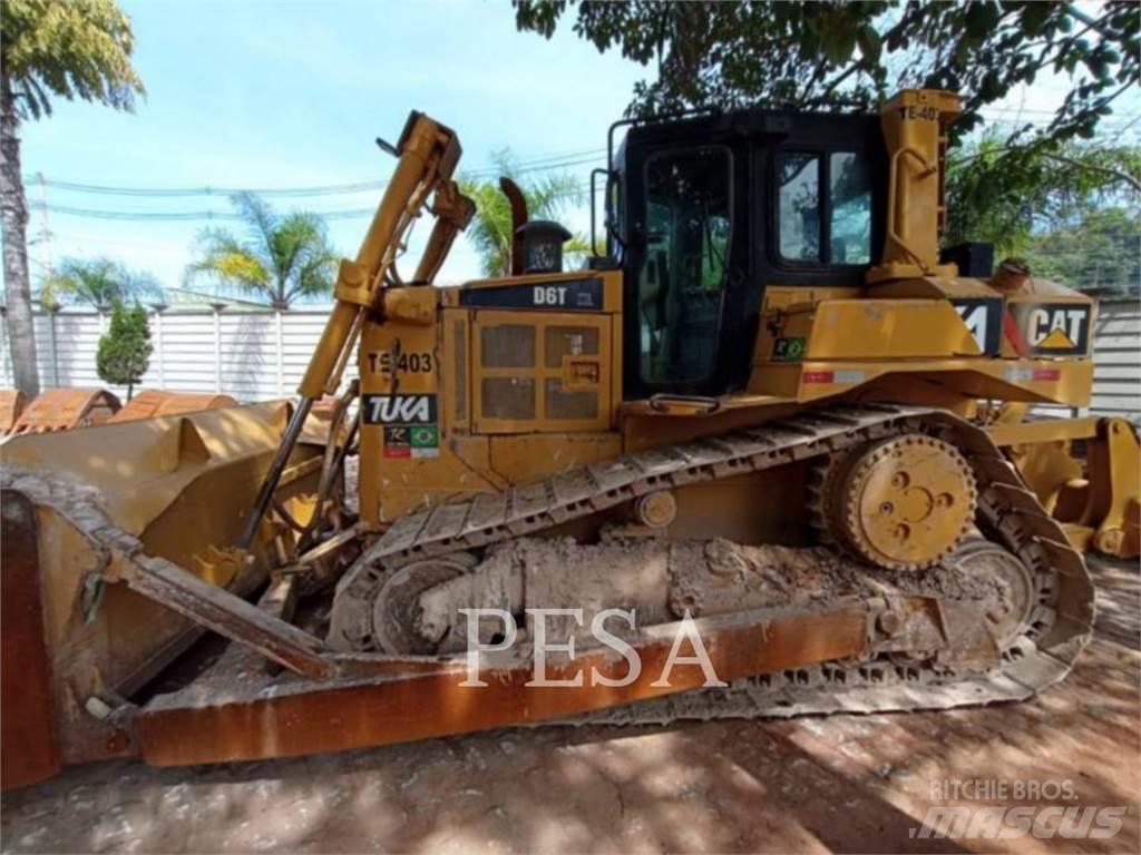 CAT D6T Гусеничні бульдозери