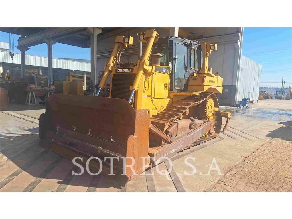 CAT D6T Гусеничні бульдозери