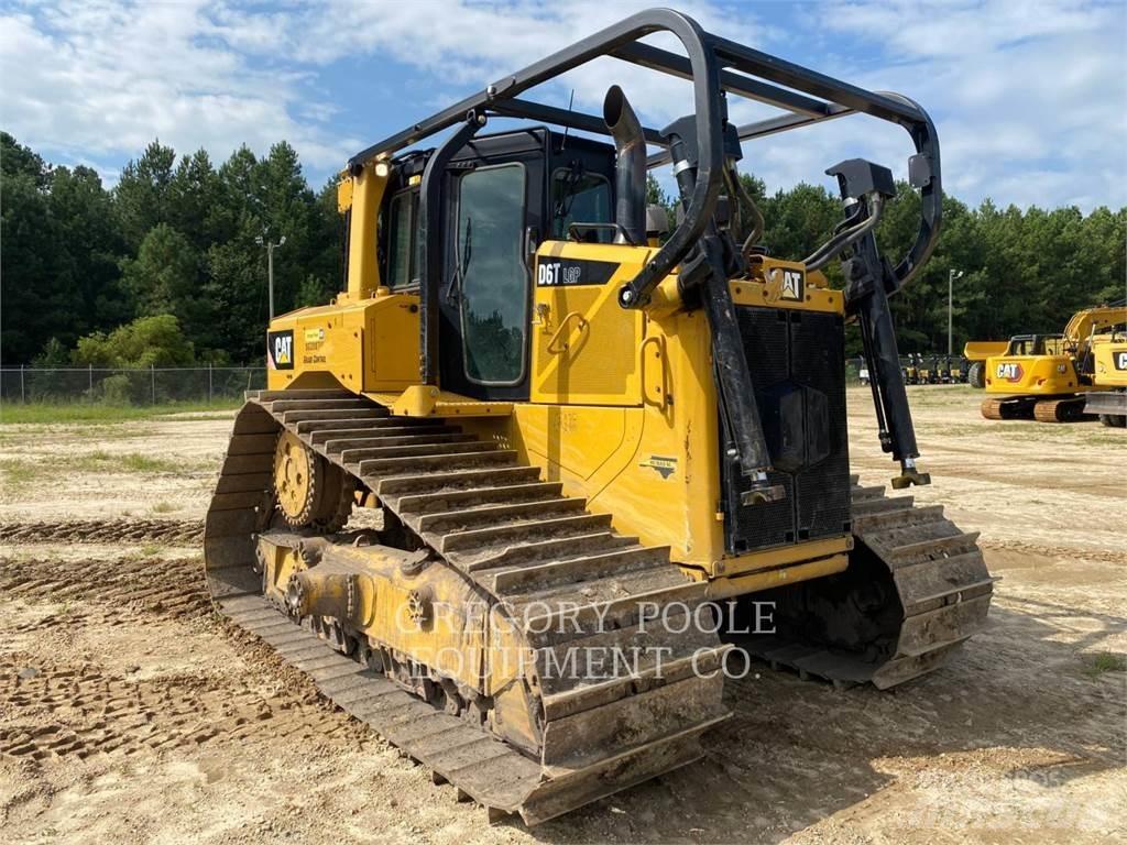 CAT D6T Гусеничні бульдозери