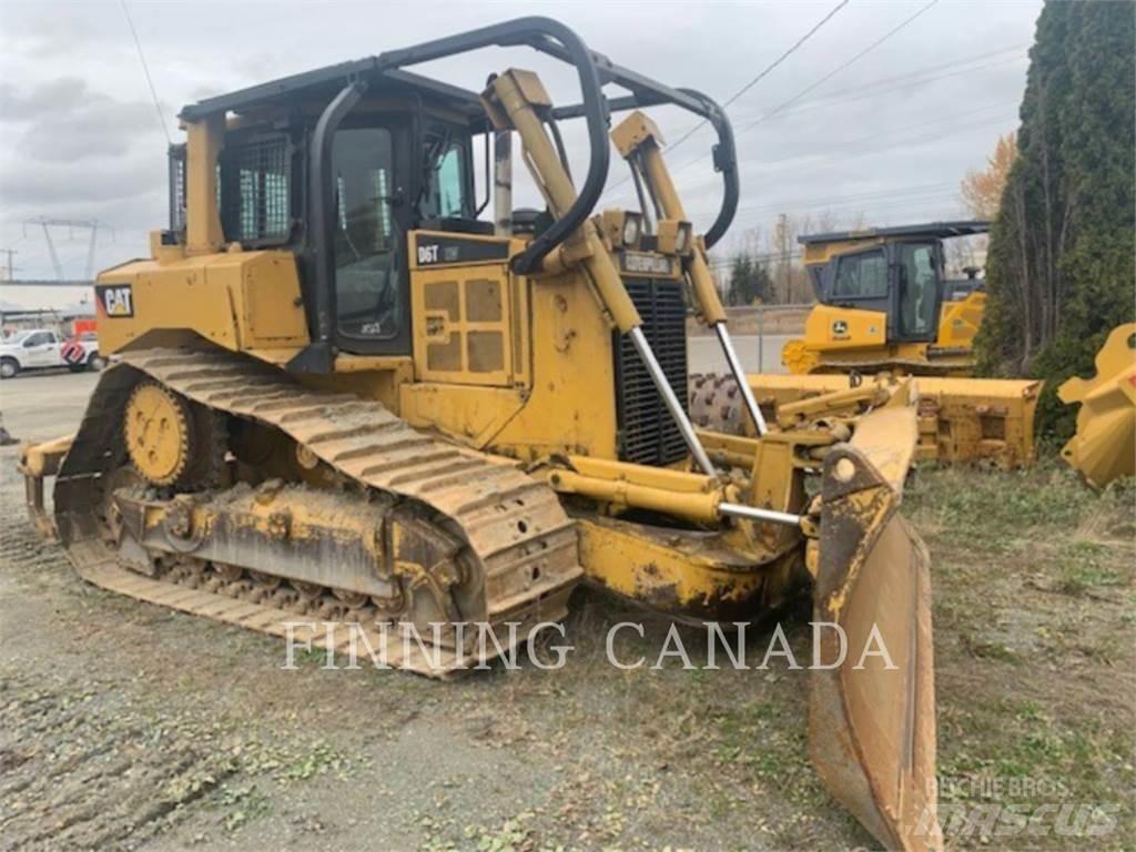 CAT D6T Гусеничні бульдозери