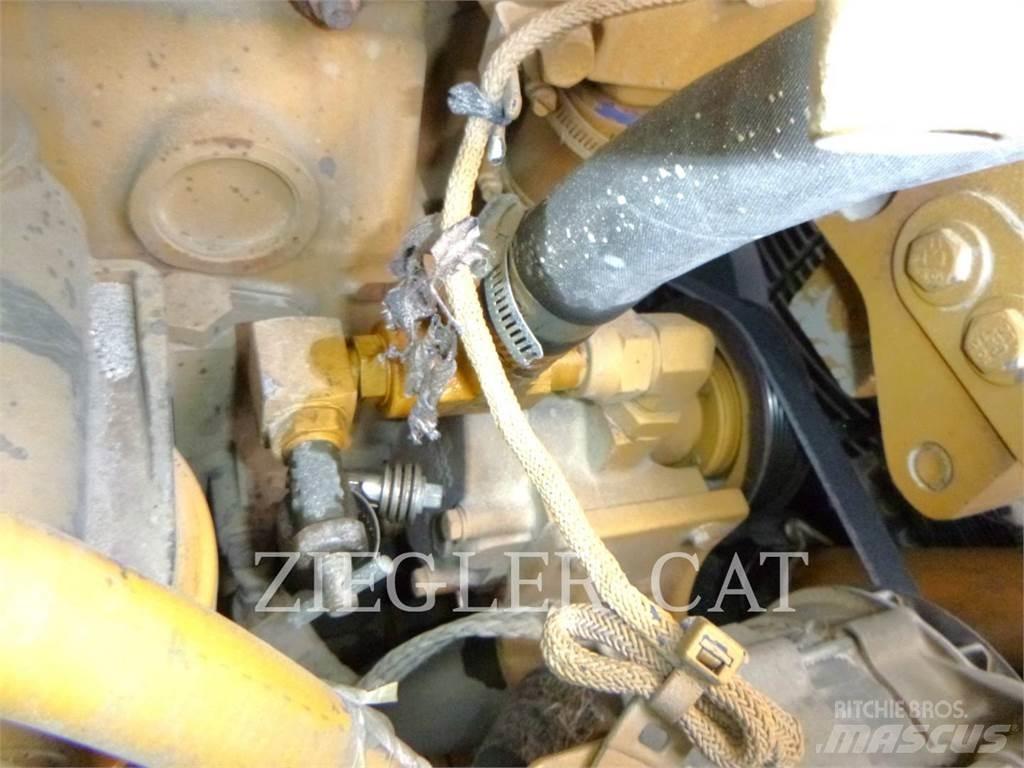 CAT D6T Гусеничні бульдозери