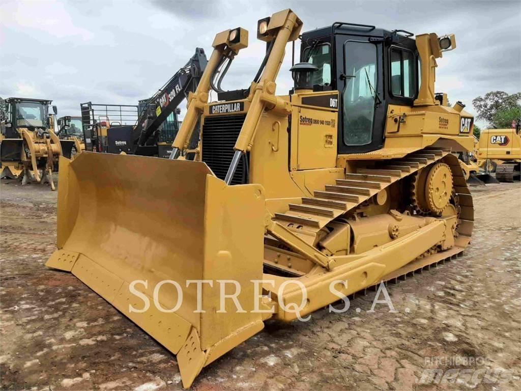 CAT D6T Гусеничні бульдозери