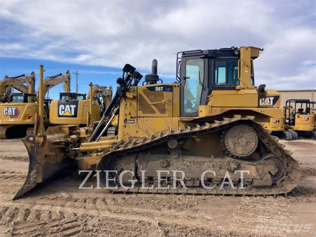 CAT D6T Гусеничні бульдозери