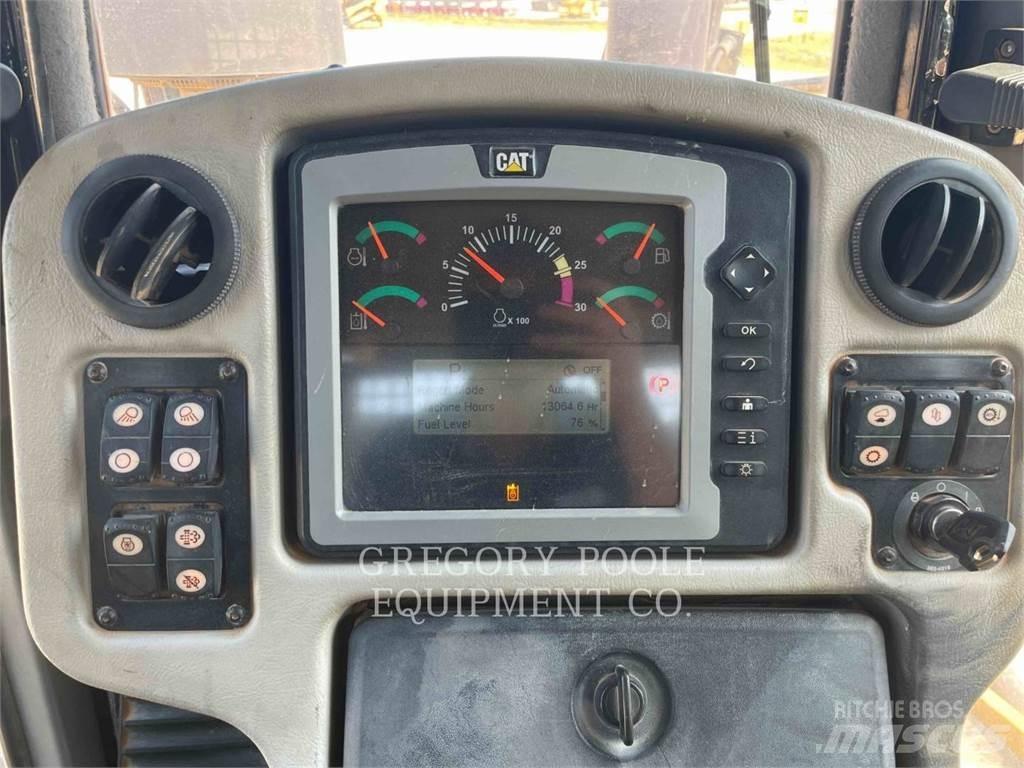 CAT D6T Гусеничні бульдозери