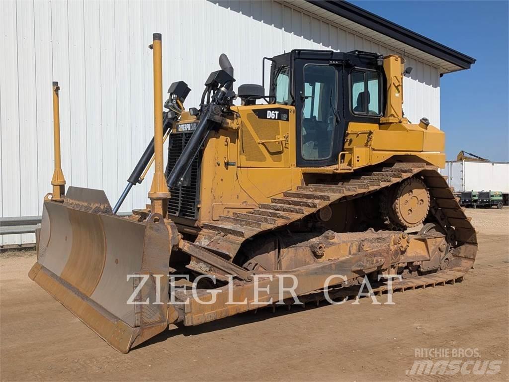 CAT D6T Гусеничні бульдозери
