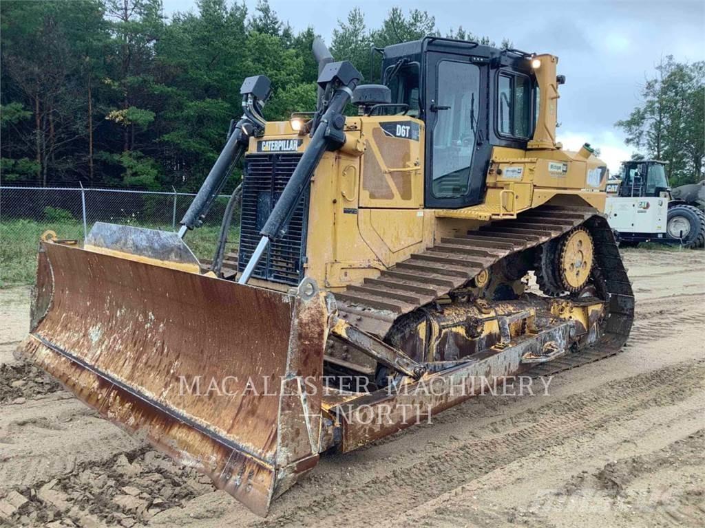 CAT D6T Гусеничні бульдозери