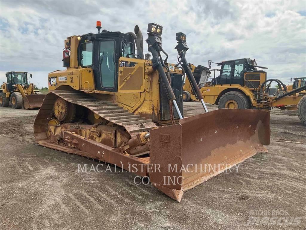 CAT D6T Гусеничні бульдозери