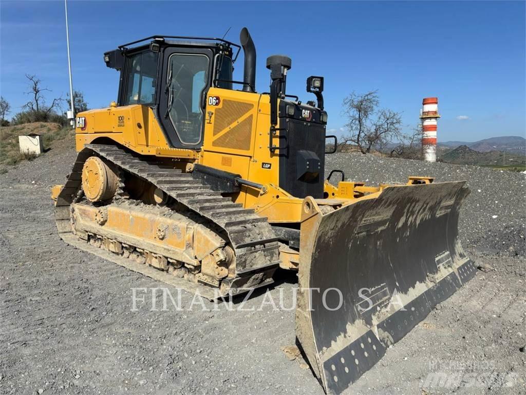 CAT D6T Гусеничні бульдозери