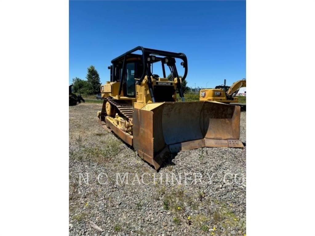 CAT D6T Гусеничні бульдозери
