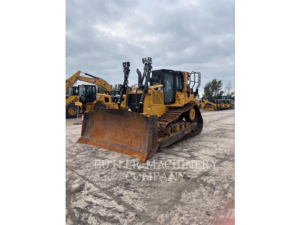 CAT D6T Гусеничні бульдозери