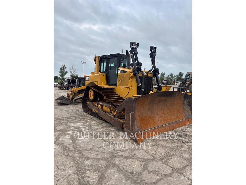 CAT D6T Гусеничні бульдозери