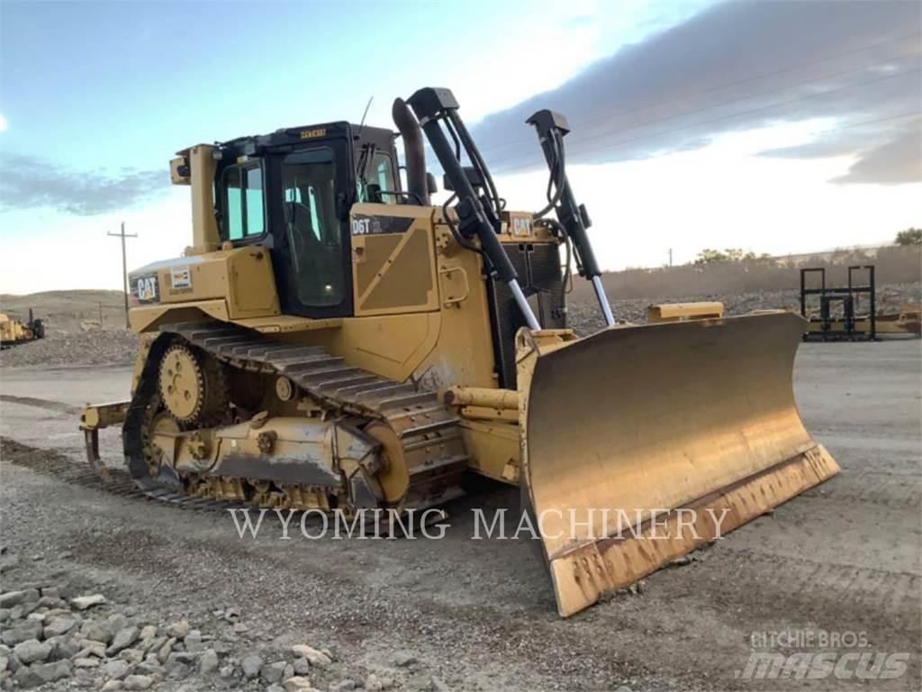 CAT D6T Гусеничні бульдозери