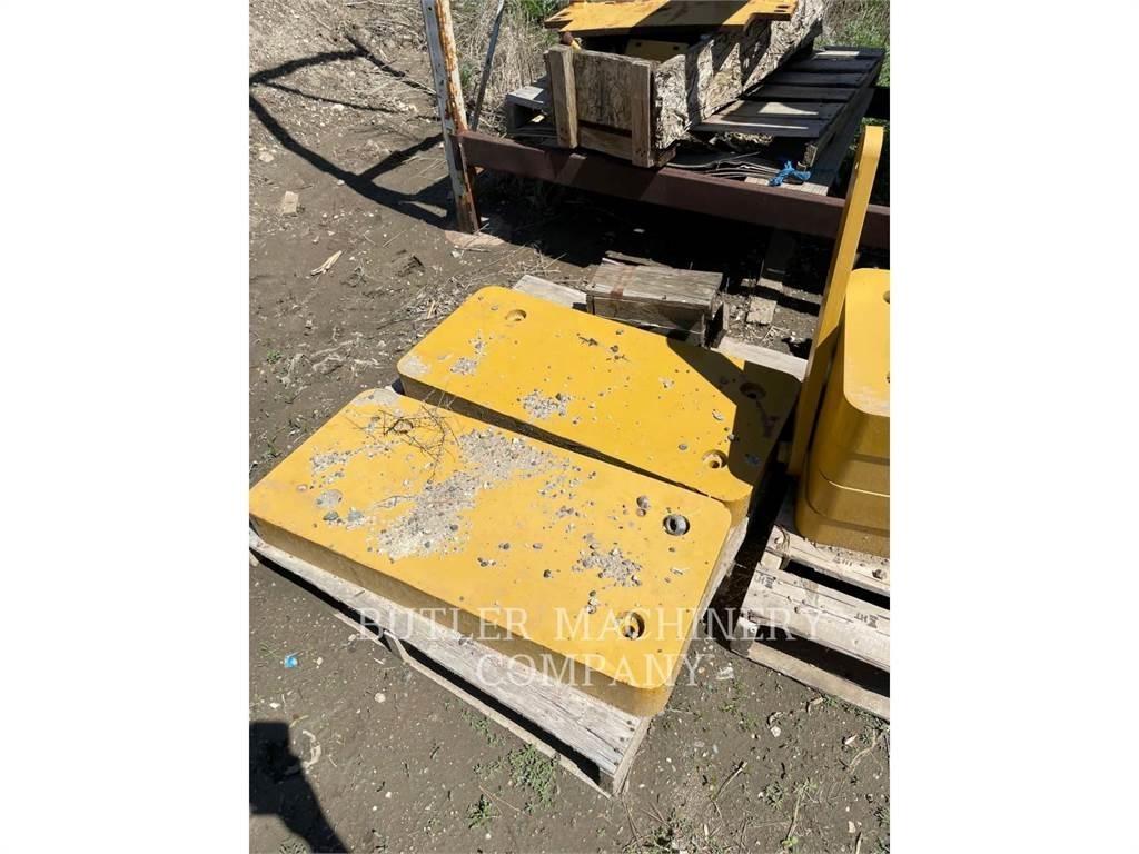 CAT D6T COUNTERWEIGHTS Будтехніка - Інші