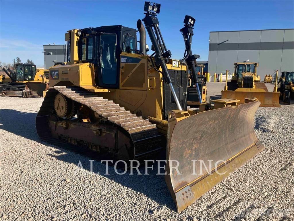 CAT D6T LGPPAT Гусеничні бульдозери