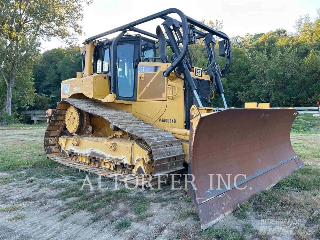 CAT D6T LGPPAT Гусеничні бульдозери