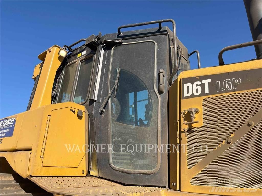 CAT D6T LGPVPT Гусеничні бульдозери