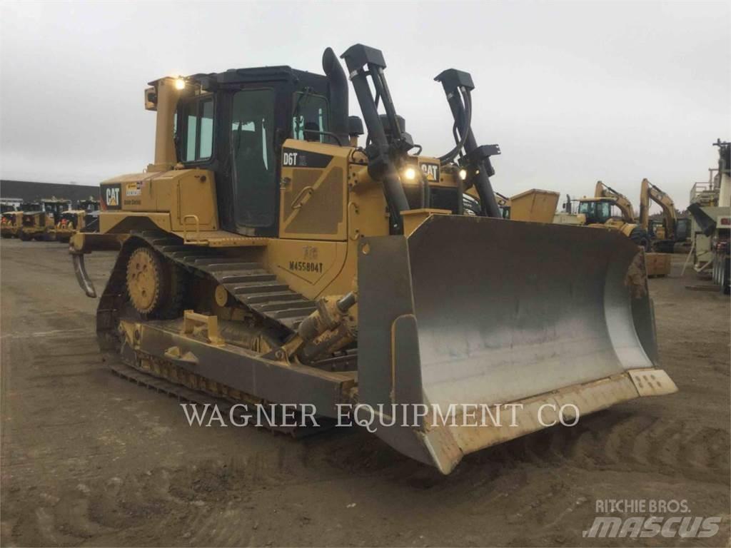 CAT D6T XL Гусеничні бульдозери
