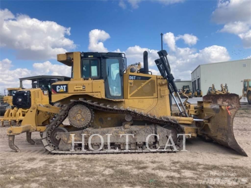CAT D6T XWVP Гусеничні бульдозери