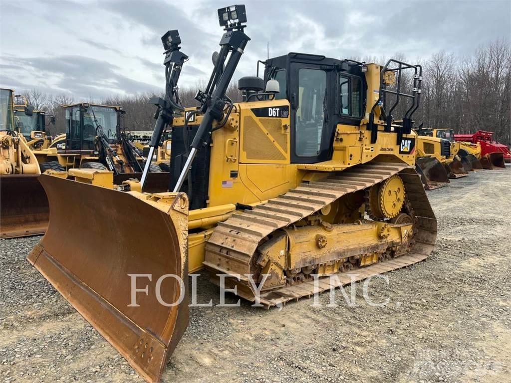 CAT D6TVP Гусеничні бульдозери