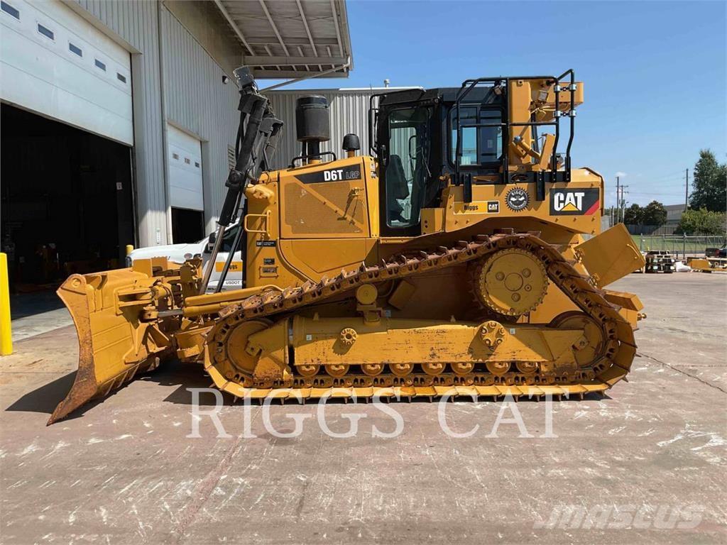 CAT D6TVP Гусеничні бульдозери