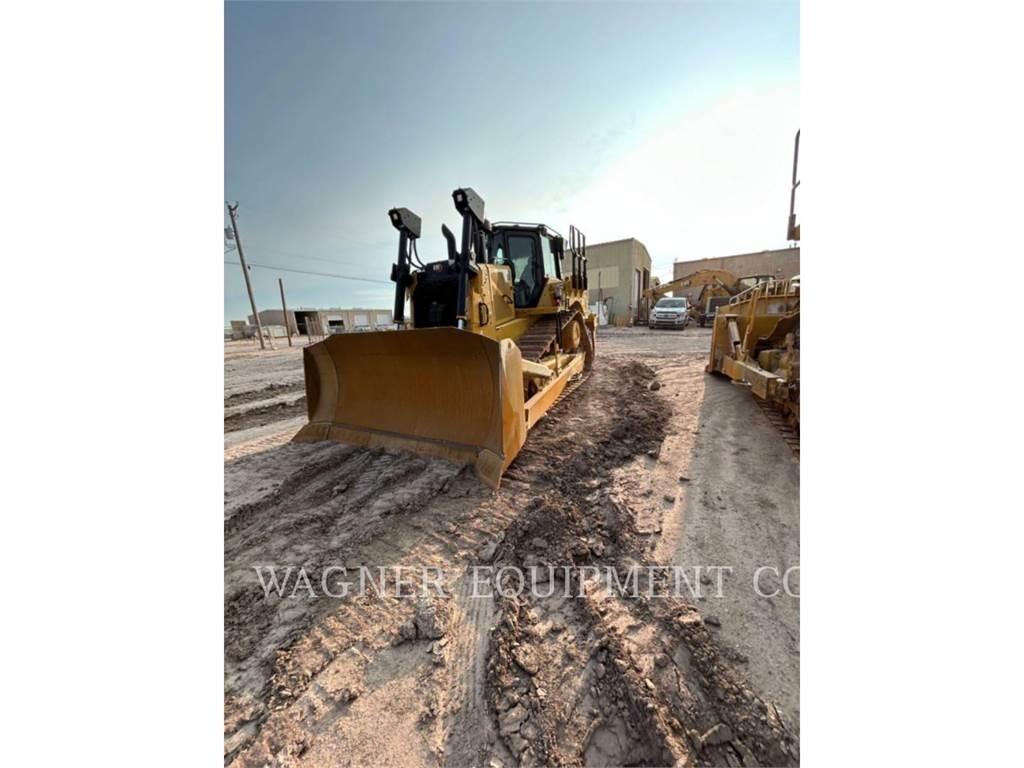 CAT D7 Гусеничні бульдозери