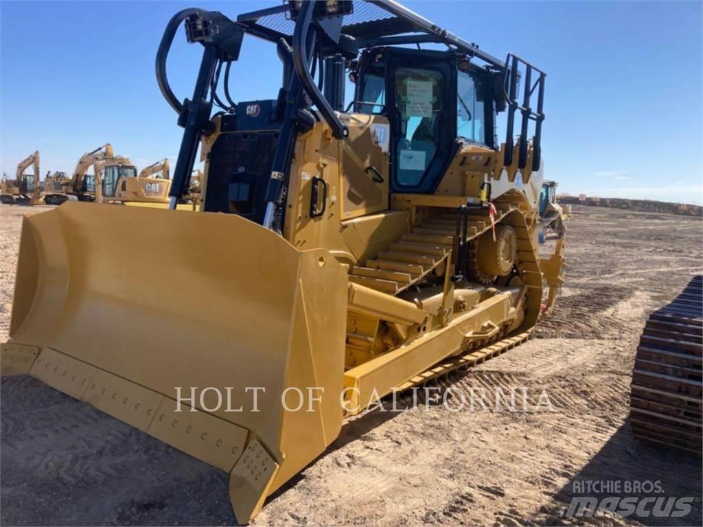 CAT D7 Гусеничні бульдозери