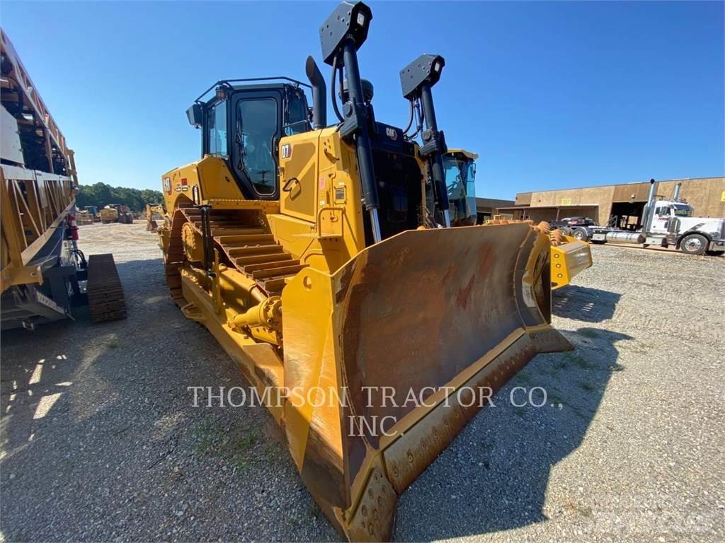 CAT D7 Гусеничні бульдозери