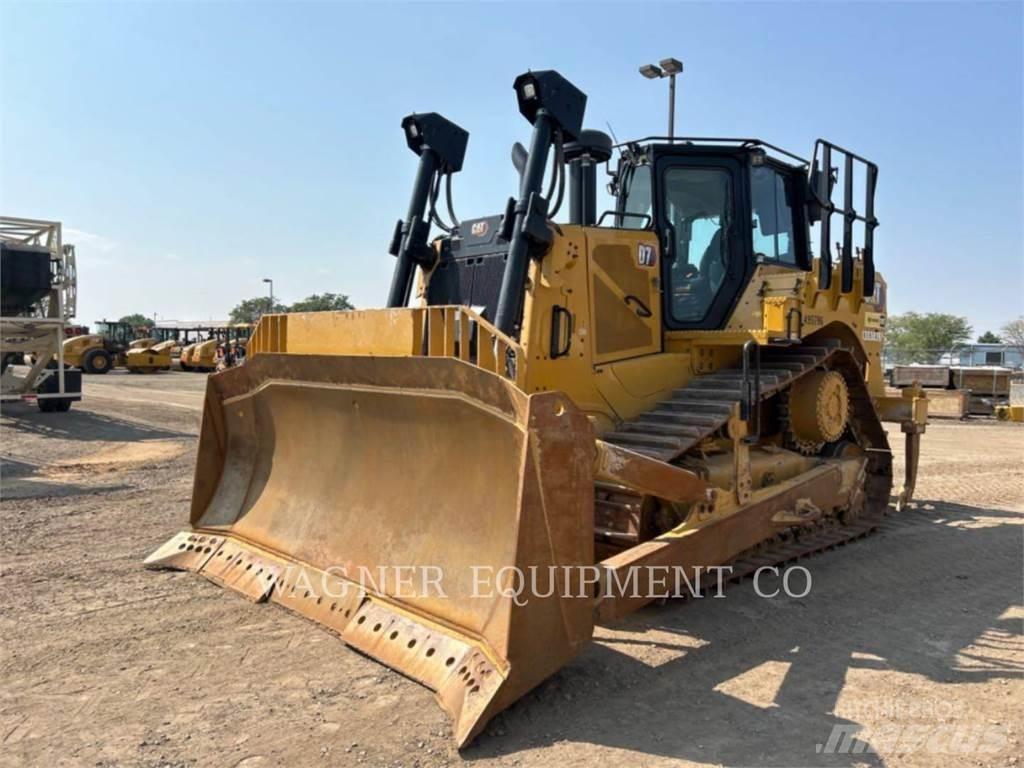 CAT D7 Гусеничні бульдозери