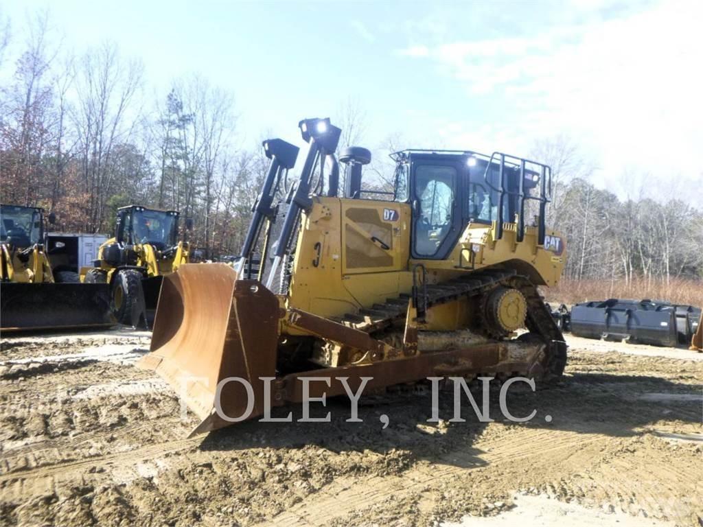CAT D7-17 Гусеничні бульдозери