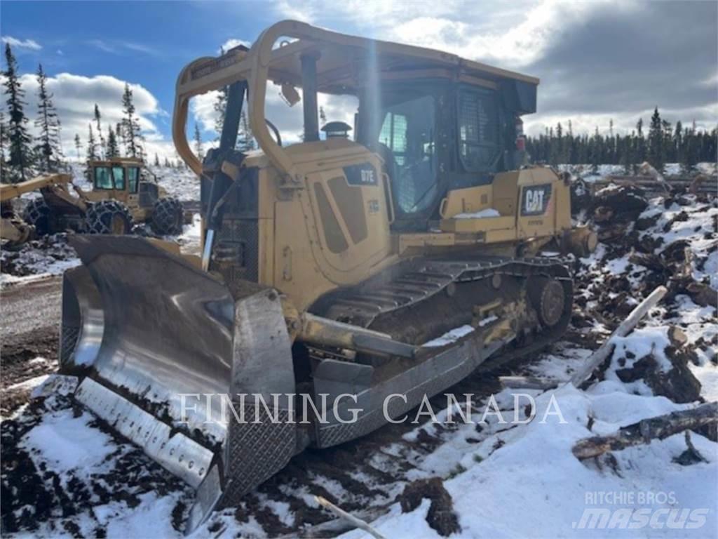 CAT D7E Гусеничні бульдозери
