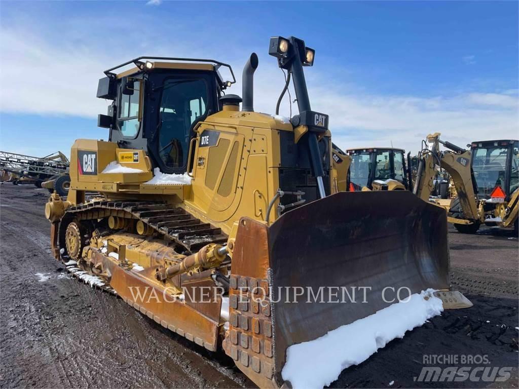 CAT D7E Гусеничні бульдозери