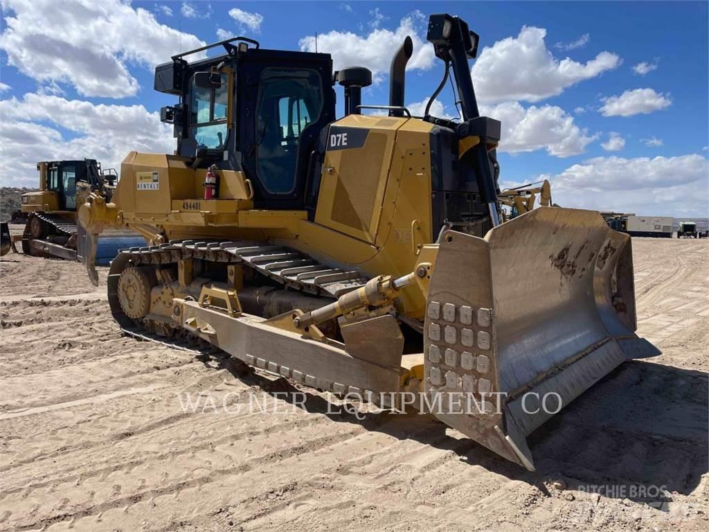 CAT D7E Гусеничні бульдозери