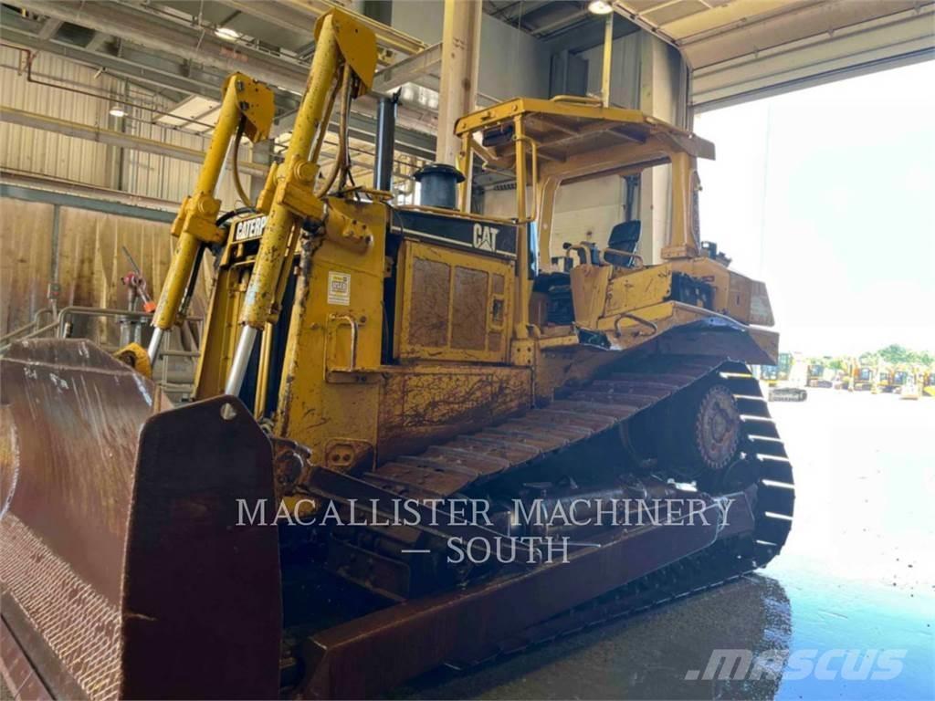 CAT D7R Гусеничні бульдозери